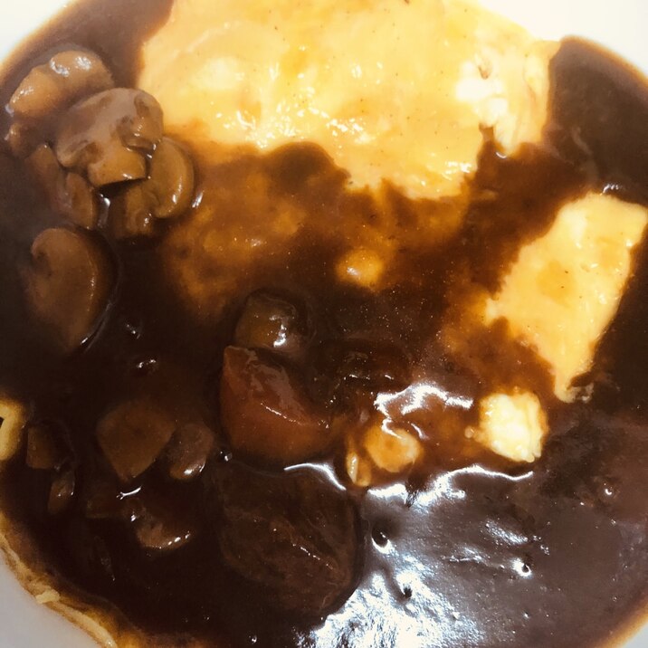 ☆デミグラスソース缶でハッシュドビーフ☆